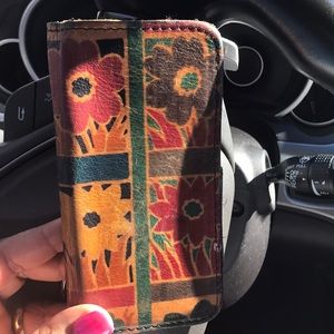 Patrica Nash phone wallet for iPhone 6